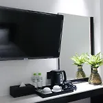 Metro Points HCM Hotel- Bến Thành Market